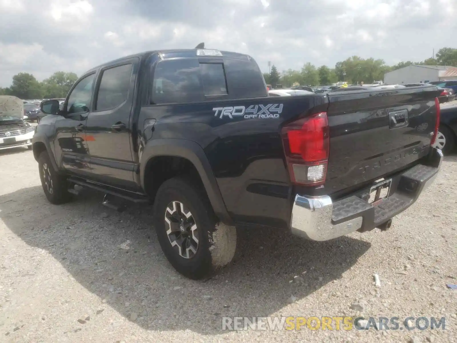 3 Photograph of a damaged car 3TMCZ5AN3KM192508 TOYOTA TACOMA 2019