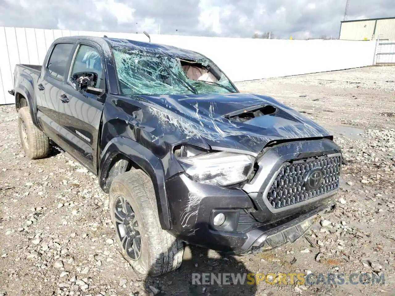 1 Photograph of a damaged car 3TMCZ5AN3KM192556 TOYOTA TACOMA 2019