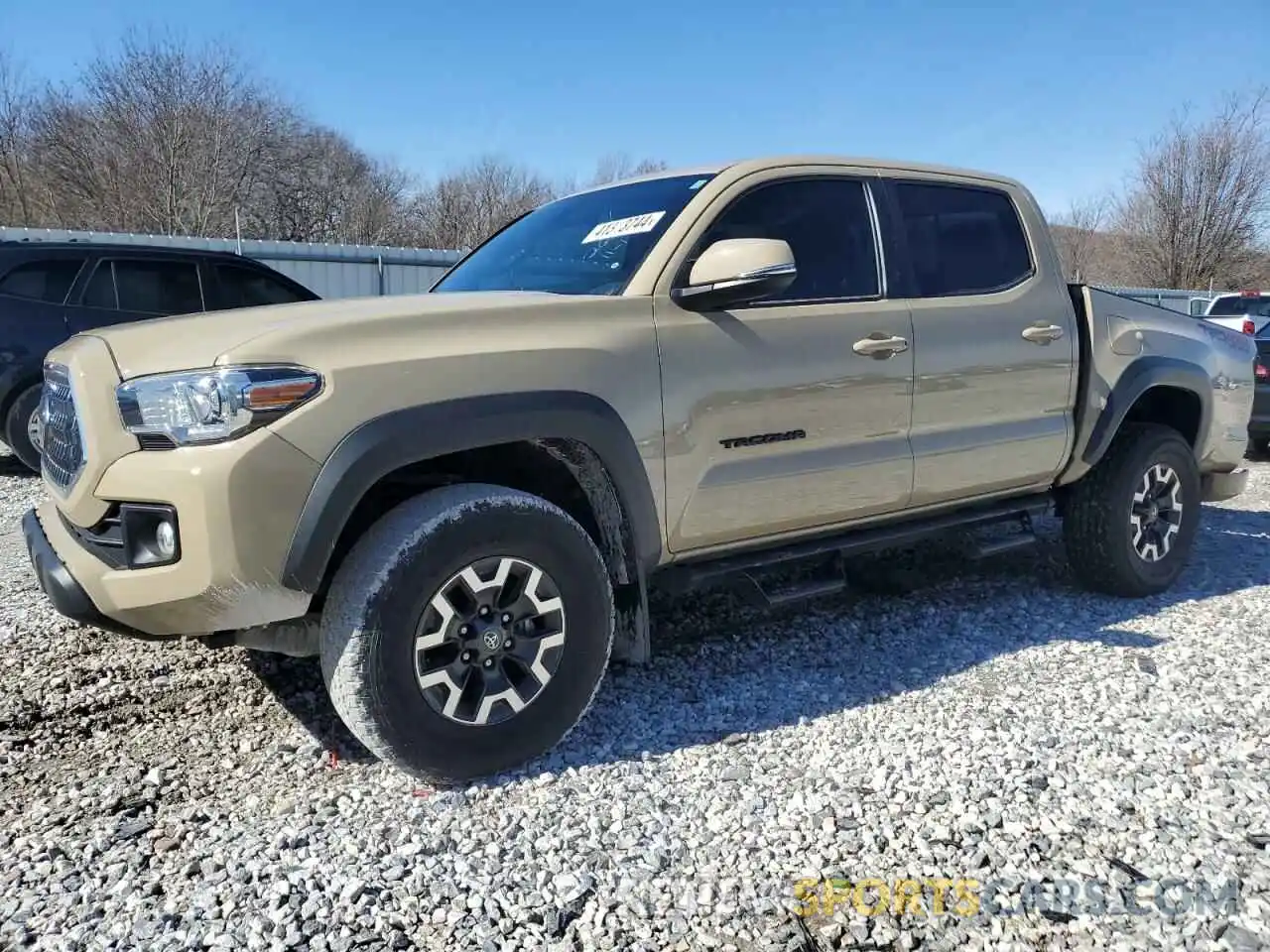 1 Photograph of a damaged car 3TMCZ5AN3KM202664 TOYOTA TACOMA 2019