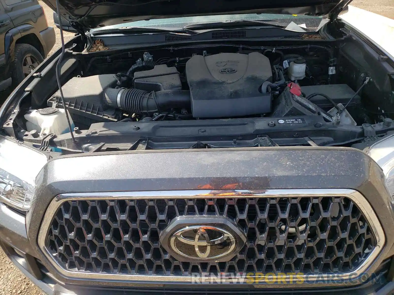 7 Photograph of a damaged car 3TMCZ5AN3KM203054 TOYOTA TACOMA 2019