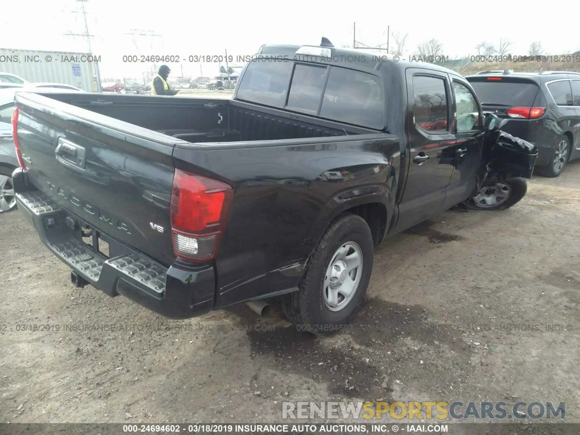 4 Photograph of a damaged car 3TMCZ5AN3KM204964 TOYOTA TACOMA 2019