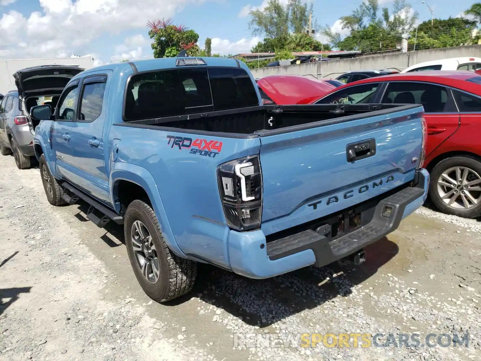 3 Photograph of a damaged car 3TMCZ5AN3KM206164 TOYOTA TACOMA 2019