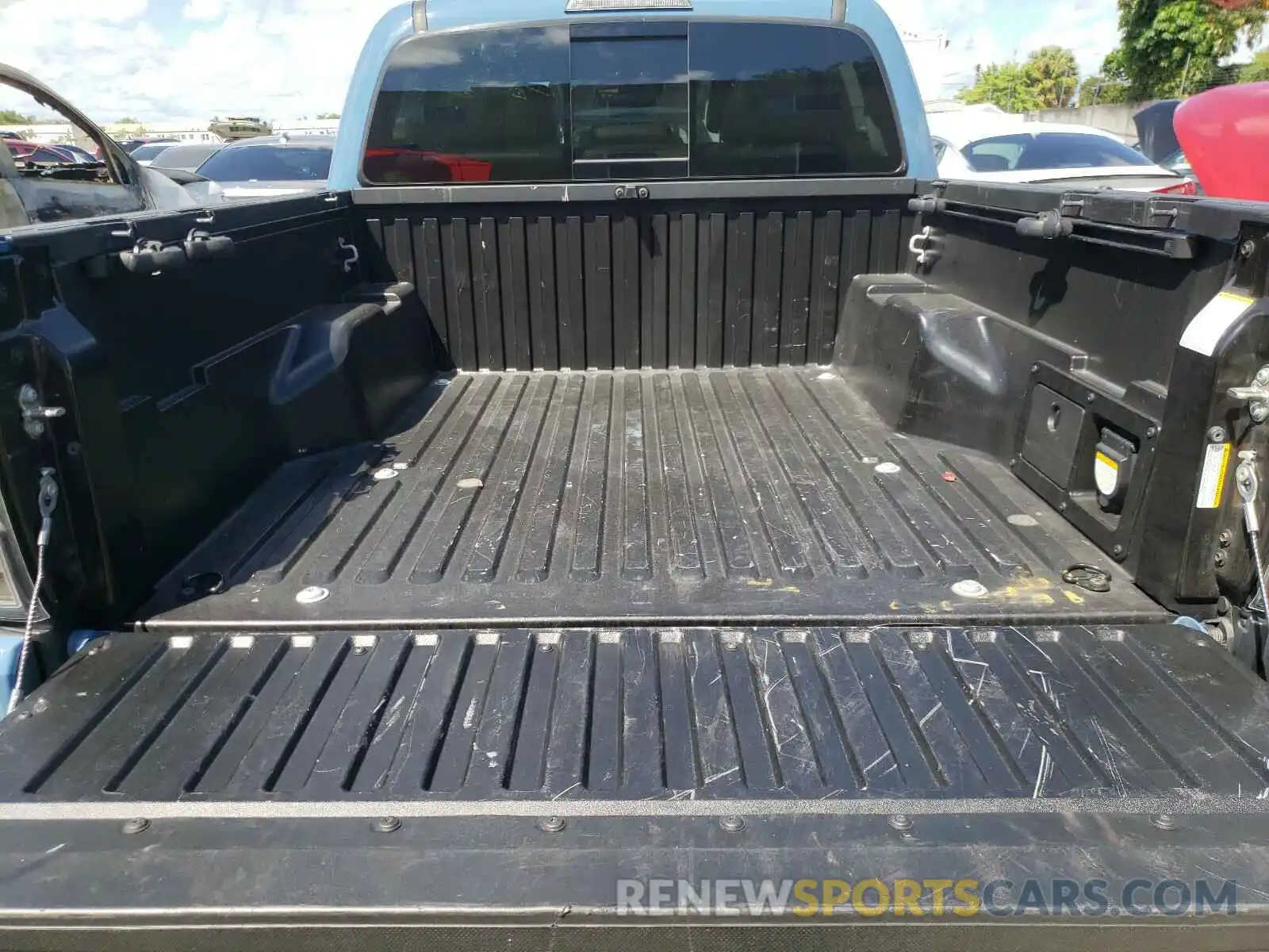 9 Photograph of a damaged car 3TMCZ5AN3KM206164 TOYOTA TACOMA 2019