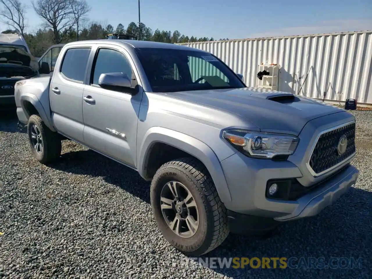 1 Photograph of a damaged car 3TMCZ5AN3KM206312 TOYOTA TACOMA 2019