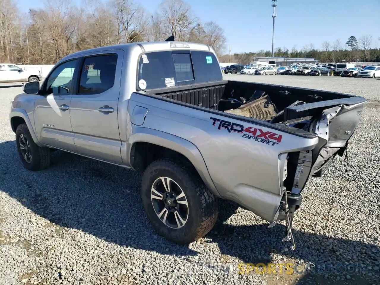 3 Photograph of a damaged car 3TMCZ5AN3KM206312 TOYOTA TACOMA 2019