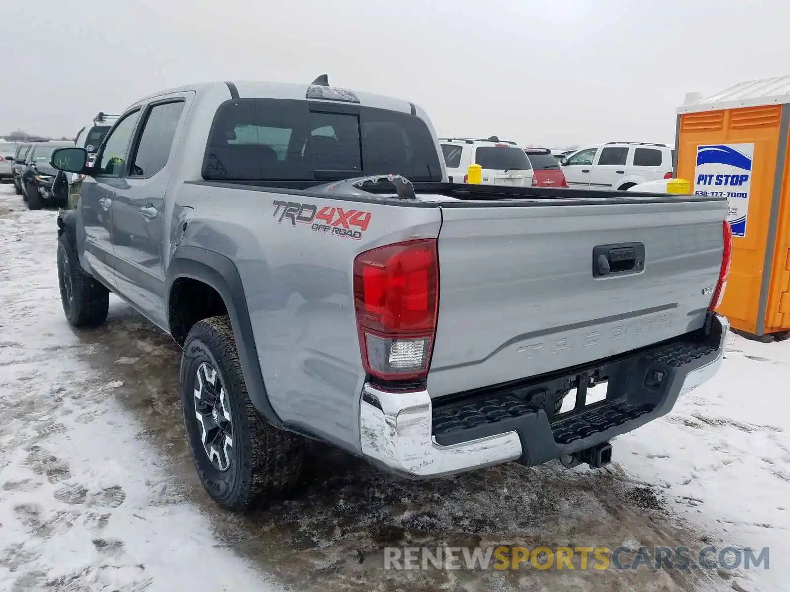 3 Photograph of a damaged car 3TMCZ5AN3KM211218 TOYOTA TACOMA 2019