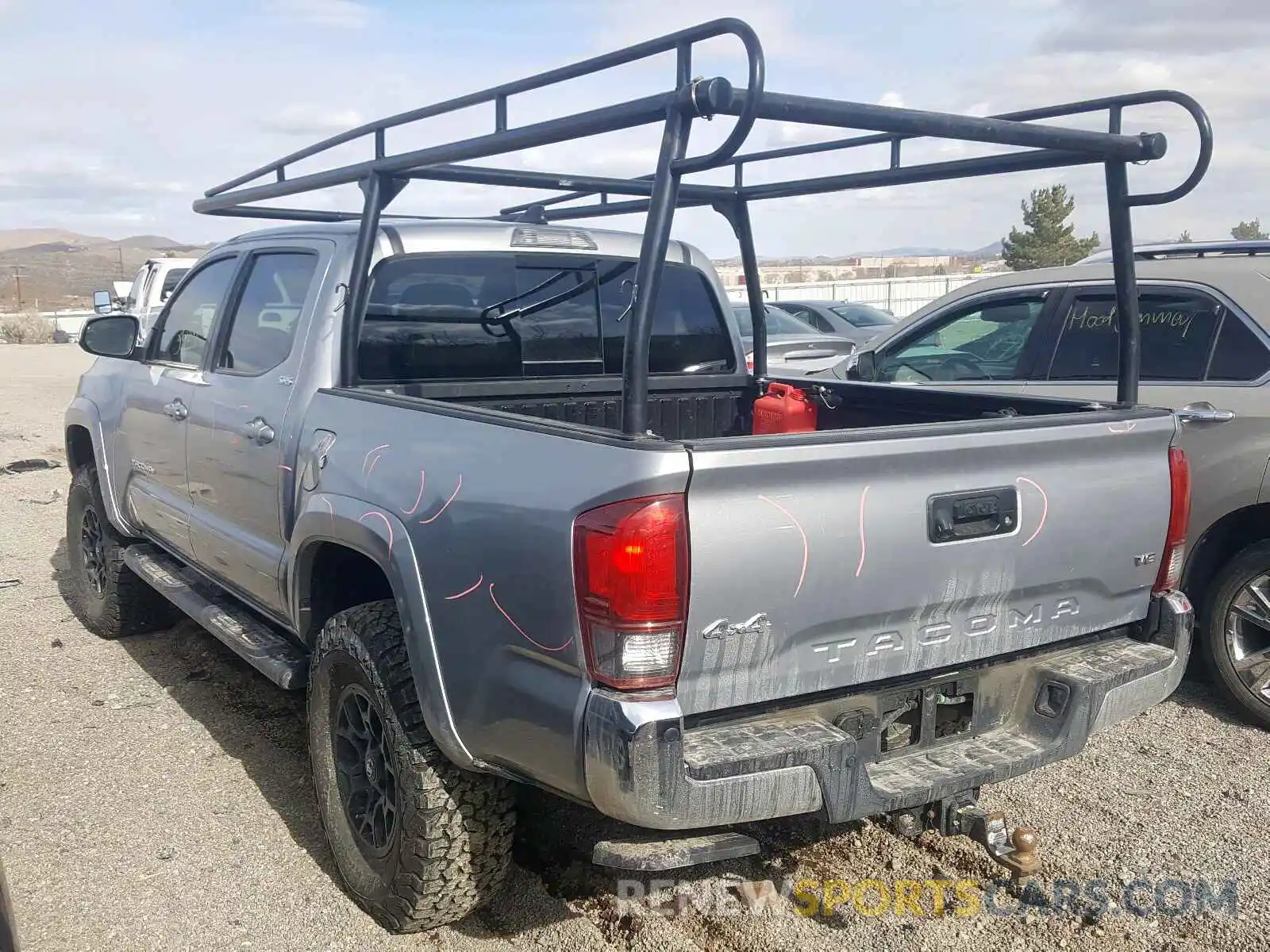 3 Photograph of a damaged car 3TMCZ5AN3KM211929 TOYOTA TACOMA 2019