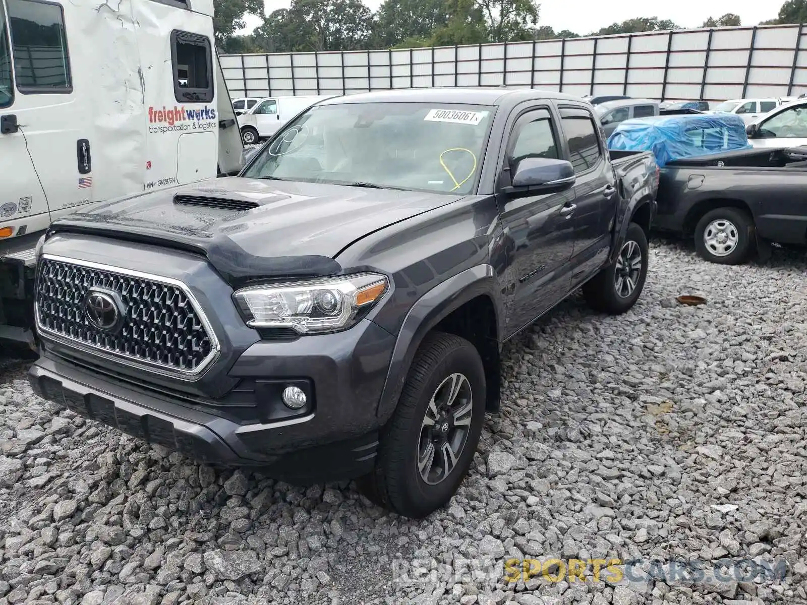 2 Фотография поврежденного автомобиля 3TMCZ5AN3KM214247 TOYOTA TACOMA 2019