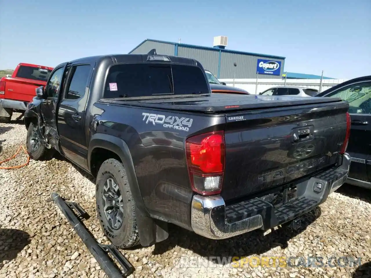 3 Photograph of a damaged car 3TMCZ5AN3KM217875 TOYOTA TACOMA 2019