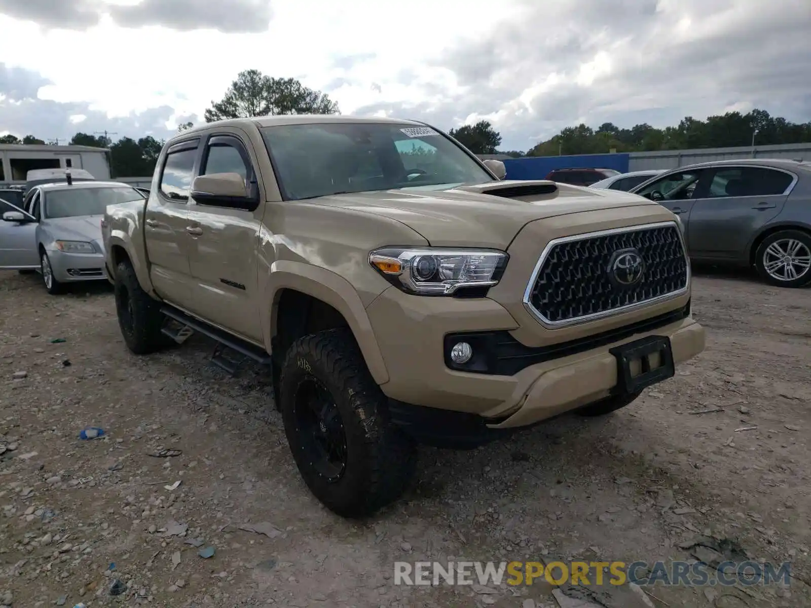 1 Photograph of a damaged car 3TMCZ5AN3KM218637 TOYOTA TACOMA 2019