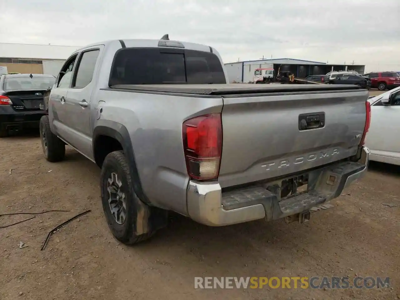 3 Photograph of a damaged car 3TMCZ5AN3KM219531 TOYOTA TACOMA 2019