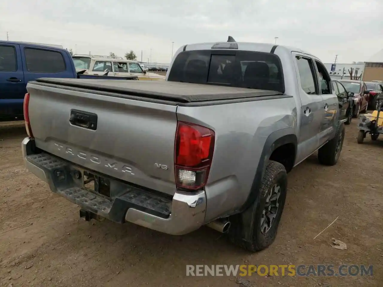 4 Photograph of a damaged car 3TMCZ5AN3KM219531 TOYOTA TACOMA 2019