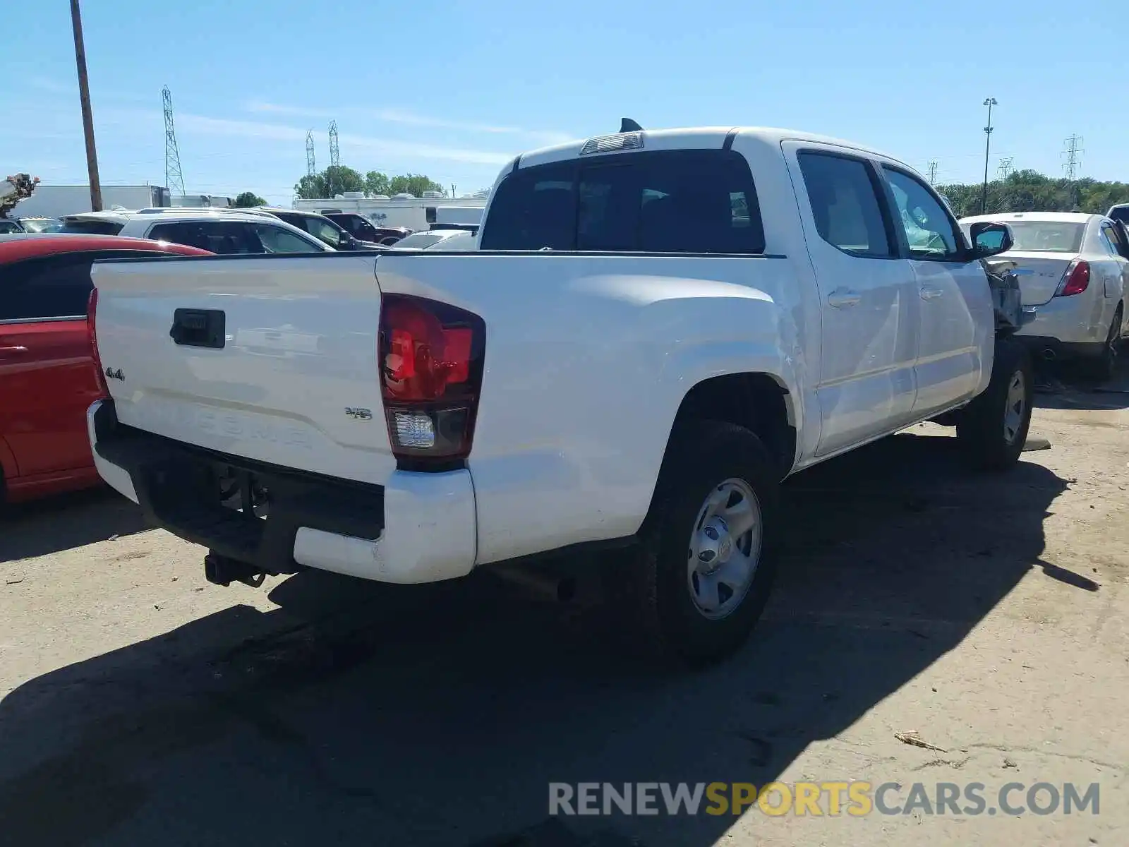 4 Photograph of a damaged car 3TMCZ5AN3KM219674 TOYOTA TACOMA 2019