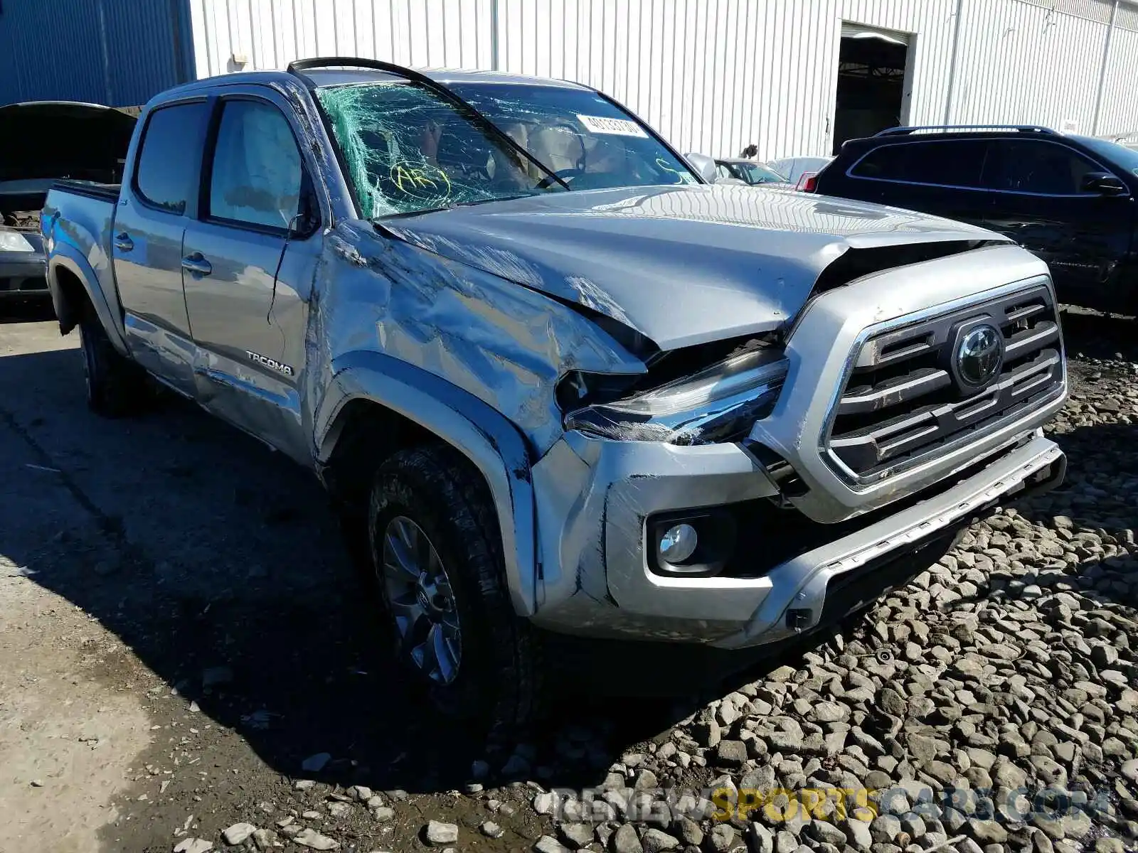 1 Photograph of a damaged car 3TMCZ5AN3KM221179 TOYOTA TACOMA 2019