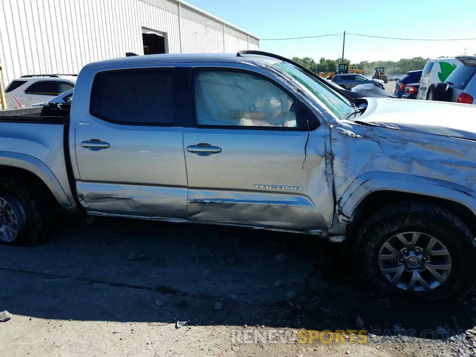 9 Photograph of a damaged car 3TMCZ5AN3KM221179 TOYOTA TACOMA 2019