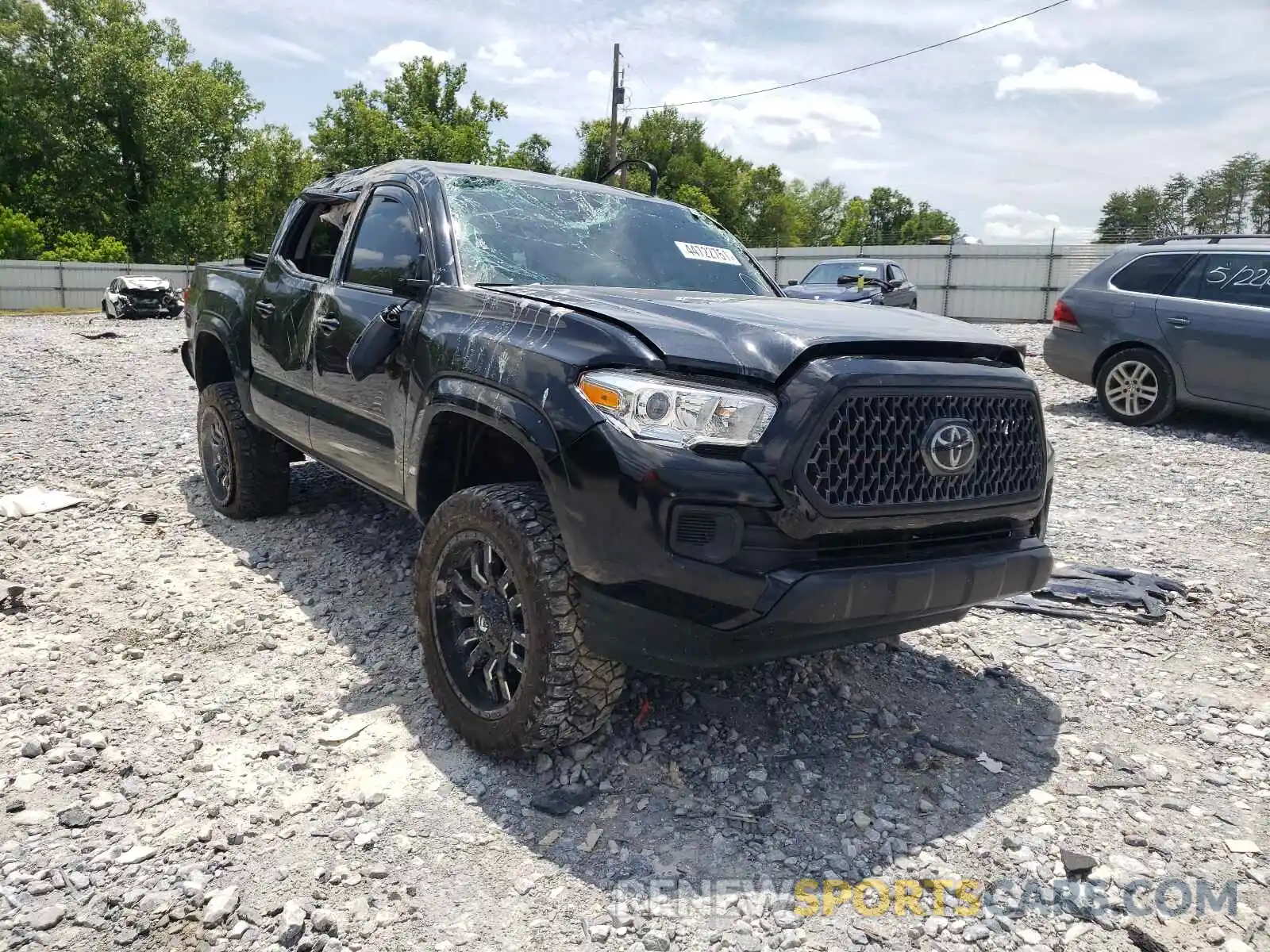 1 Photograph of a damaged car 3TMCZ5AN3KM221862 TOYOTA TACOMA 2019