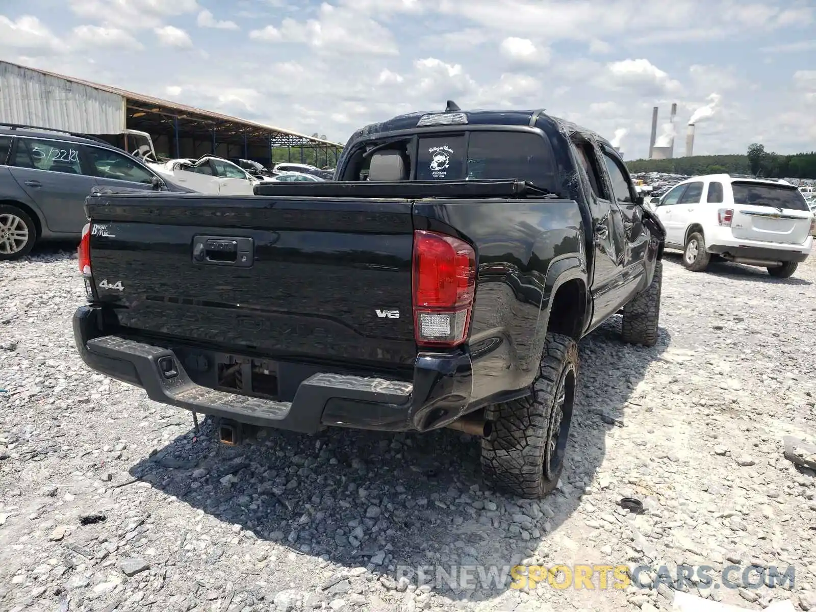 4 Photograph of a damaged car 3TMCZ5AN3KM221862 TOYOTA TACOMA 2019