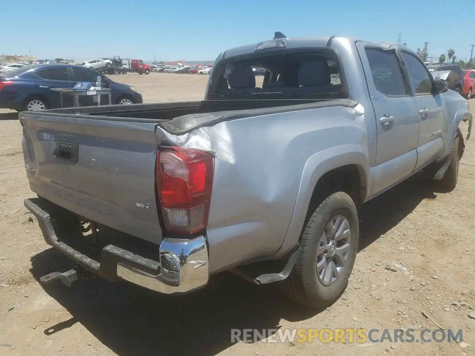 4 Фотография поврежденного автомобиля 3TMCZ5AN3KM224678 TOYOTA TACOMA 2019