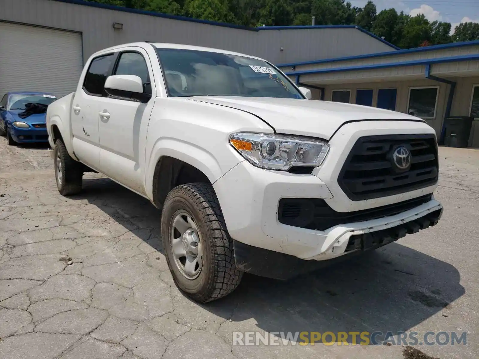 1 Photograph of a damaged car 3TMCZ5AN3KM236460 TOYOTA TACOMA 2019