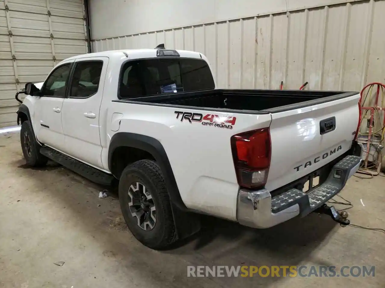 3 Photograph of a damaged car 3TMCZ5AN3KM242534 TOYOTA TACOMA 2019