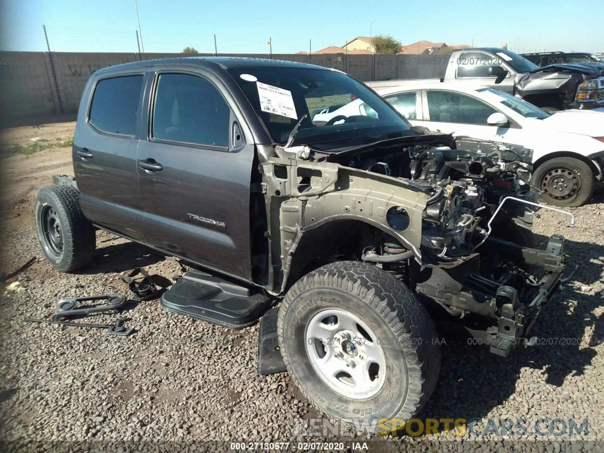 1 Photograph of a damaged car 3TMCZ5AN3KM244705 TOYOTA TACOMA 2019