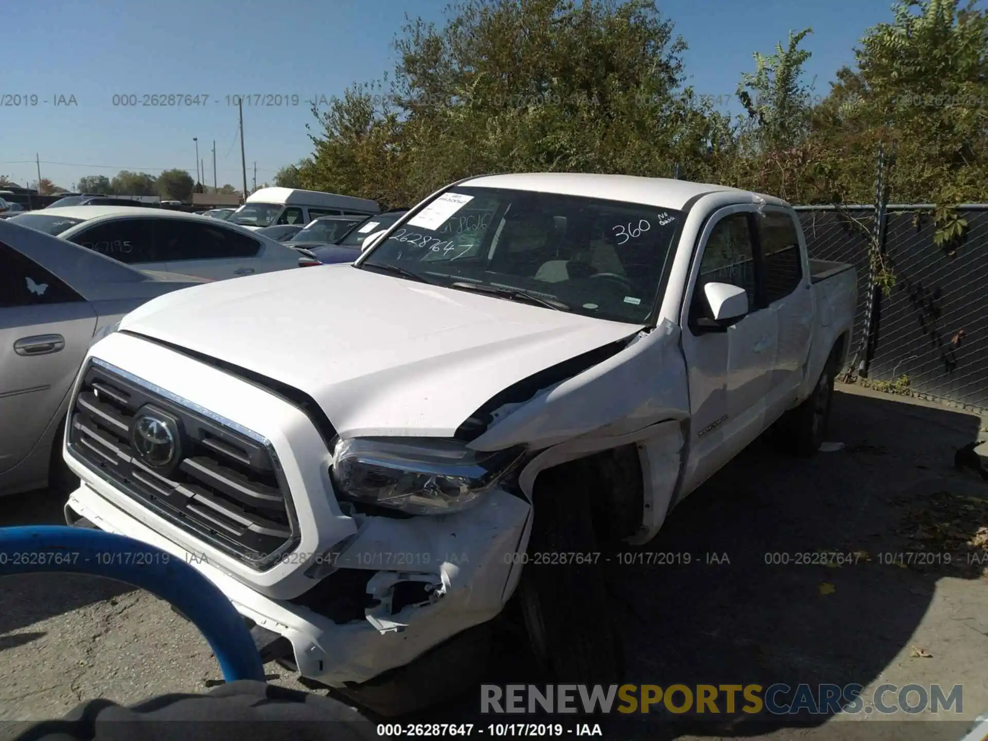 2 Photograph of a damaged car 3TMCZ5AN3KM246082 TOYOTA TACOMA 2019