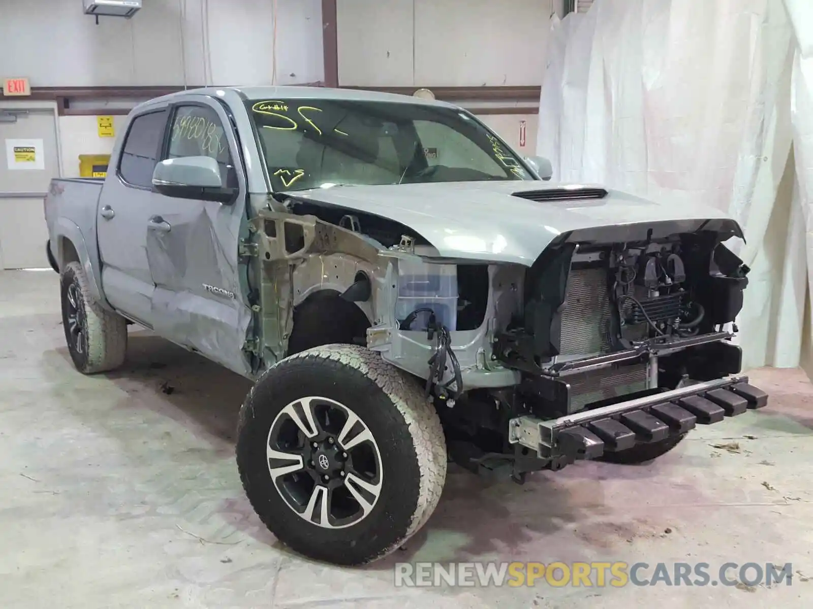 1 Photograph of a damaged car 3TMCZ5AN3KM250715 TOYOTA TACOMA 2019