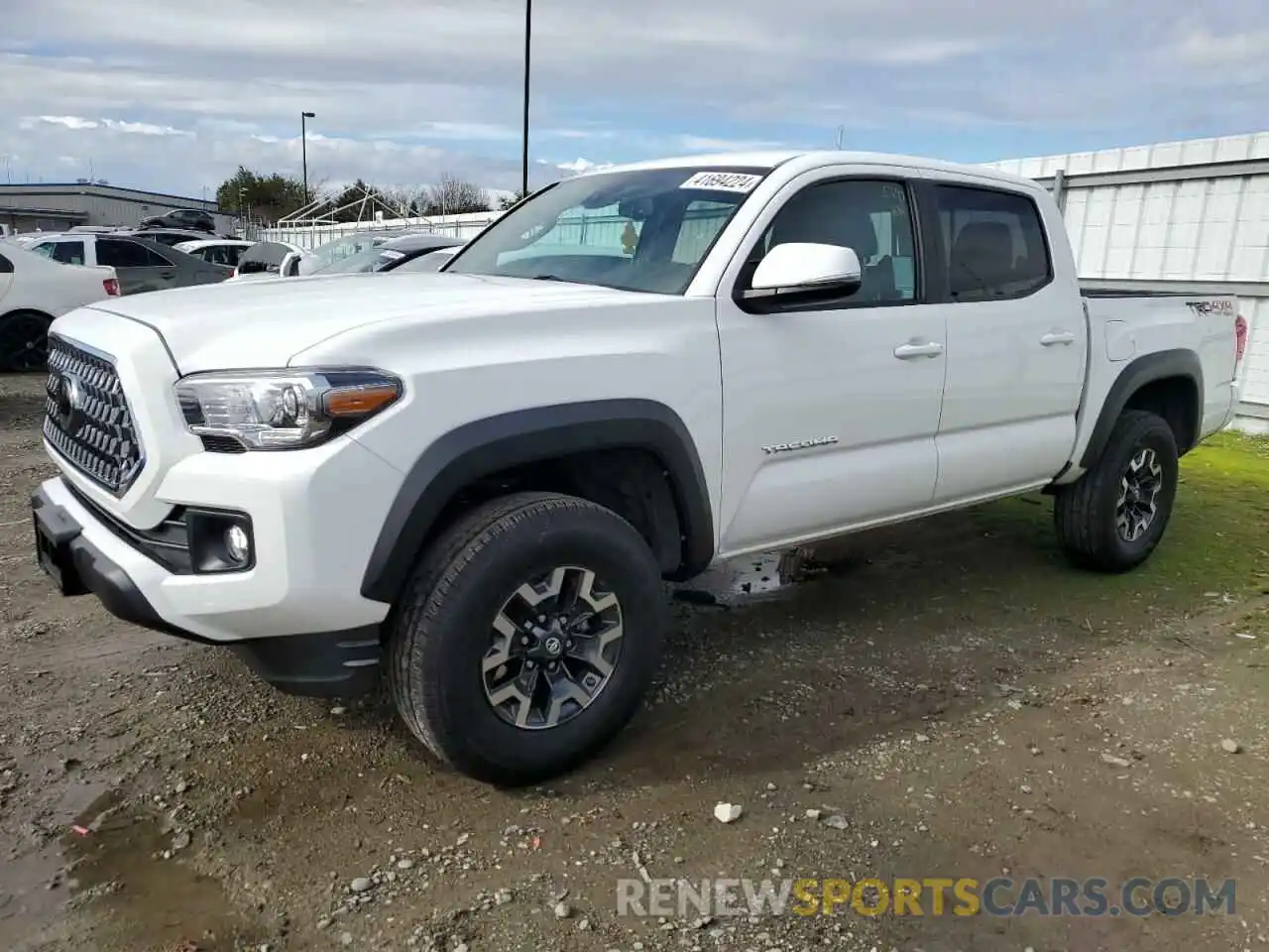 1 Photograph of a damaged car 3TMCZ5AN3KM253081 TOYOTA TACOMA 2019