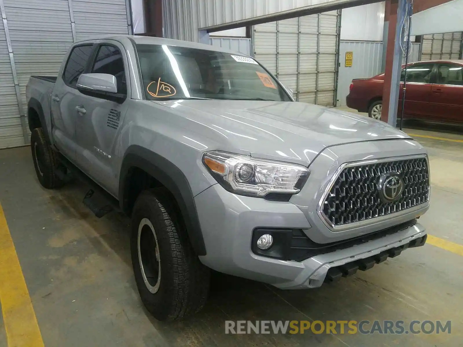 1 Photograph of a damaged car 3TMCZ5AN3KM253730 TOYOTA TACOMA 2019