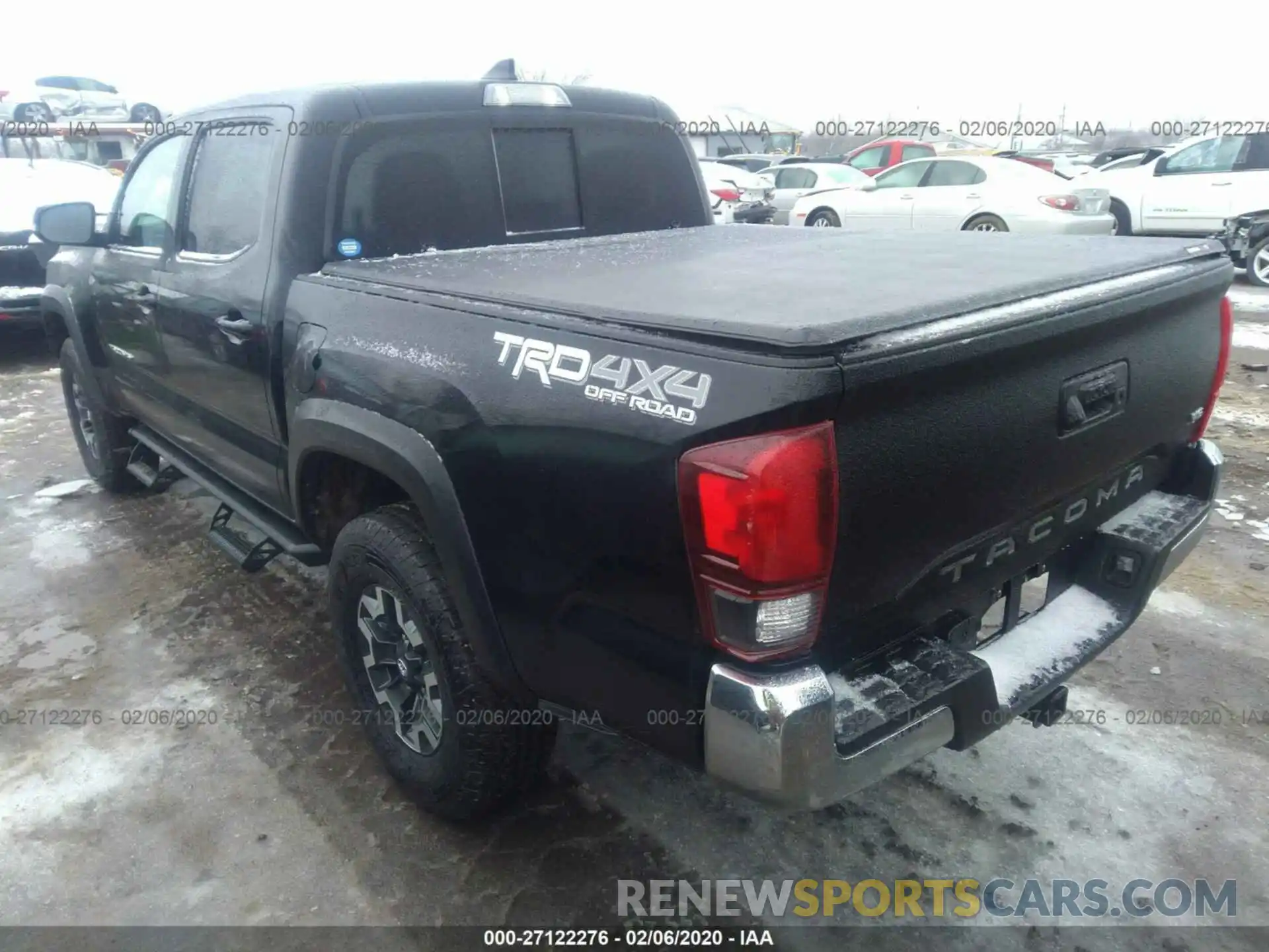 3 Фотография поврежденного автомобиля 3TMCZ5AN3KM260080 TOYOTA TACOMA 2019