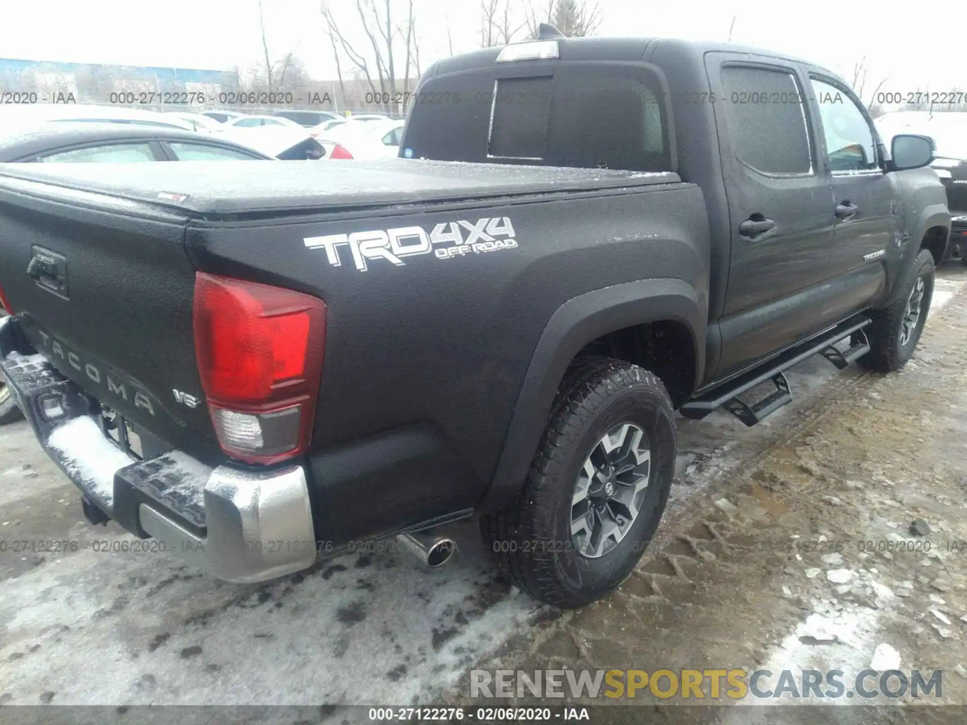 4 Photograph of a damaged car 3TMCZ5AN3KM260080 TOYOTA TACOMA 2019