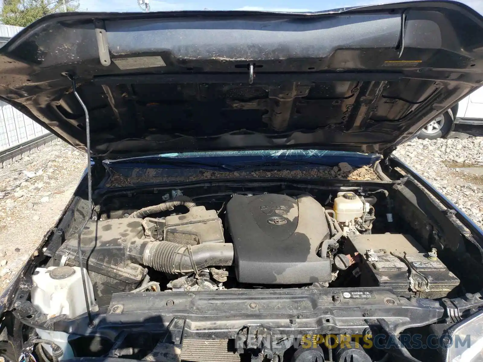 7 Photograph of a damaged car 3TMCZ5AN3KM260435 TOYOTA TACOMA 2019