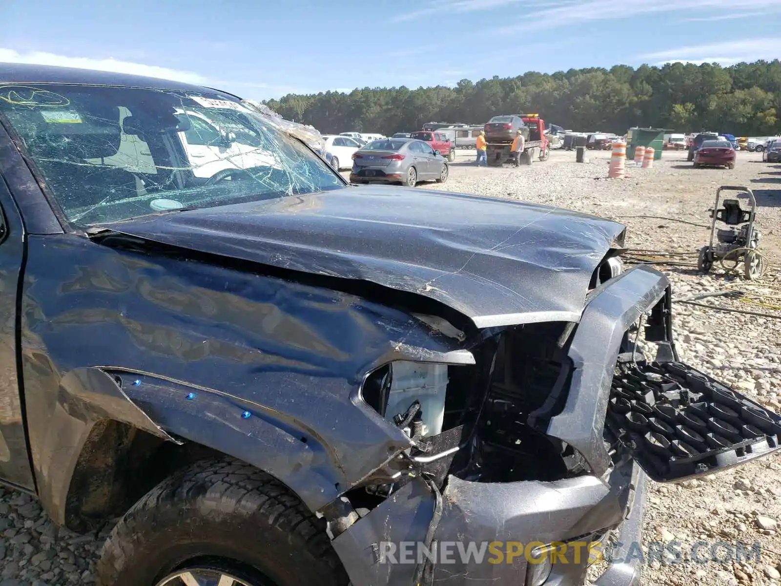 9 Photograph of a damaged car 3TMCZ5AN3KM260435 TOYOTA TACOMA 2019