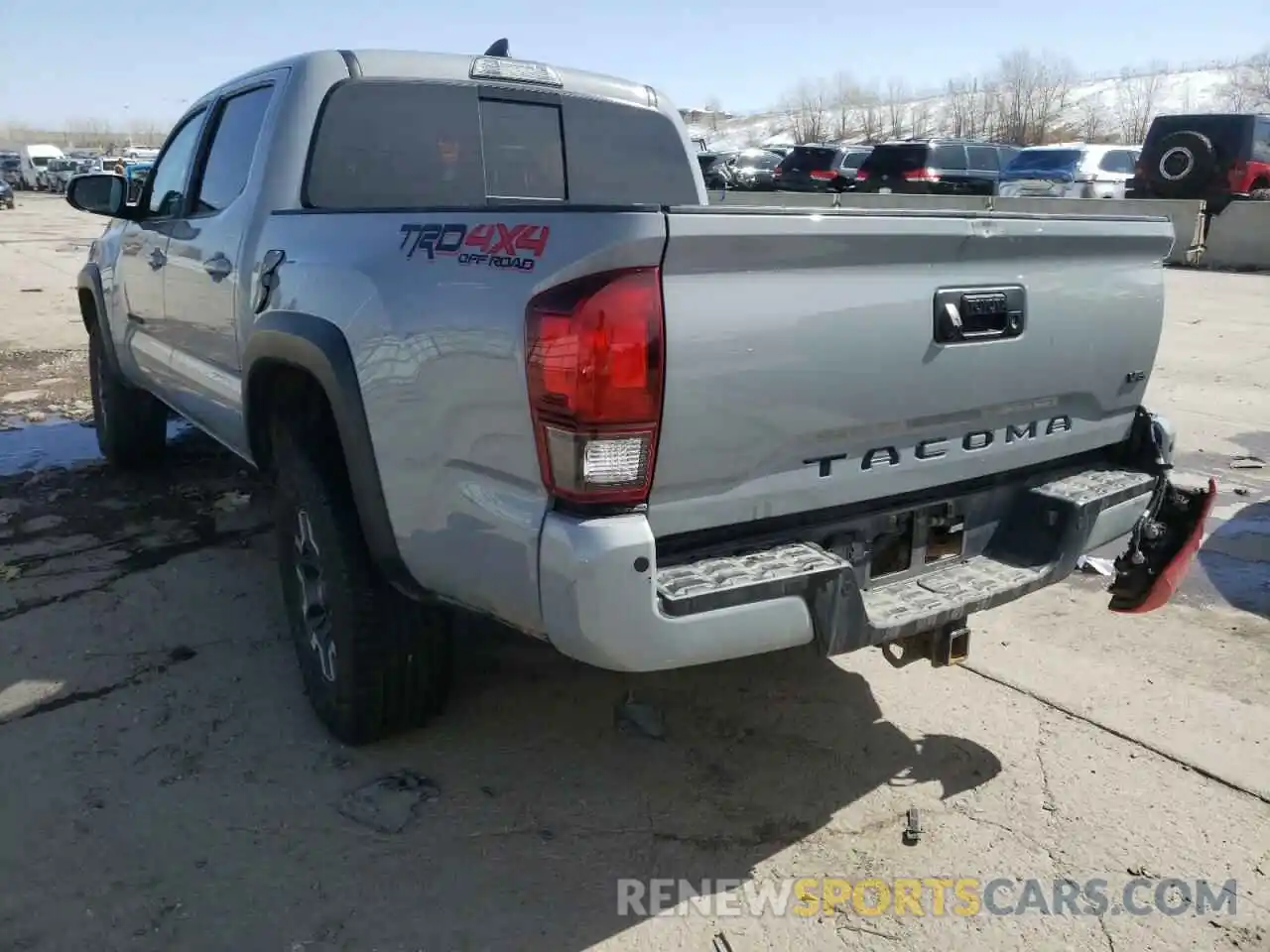 3 Photograph of a damaged car 3TMCZ5AN3KM260550 TOYOTA TACOMA 2019