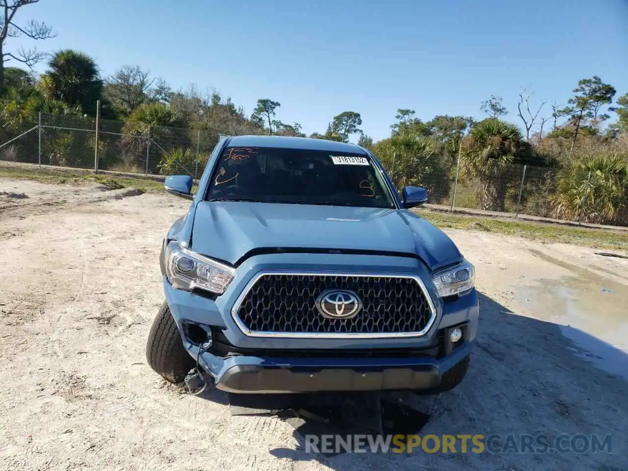 9 Photograph of a damaged car 3TMCZ5AN3KM260726 TOYOTA TACOMA 2019