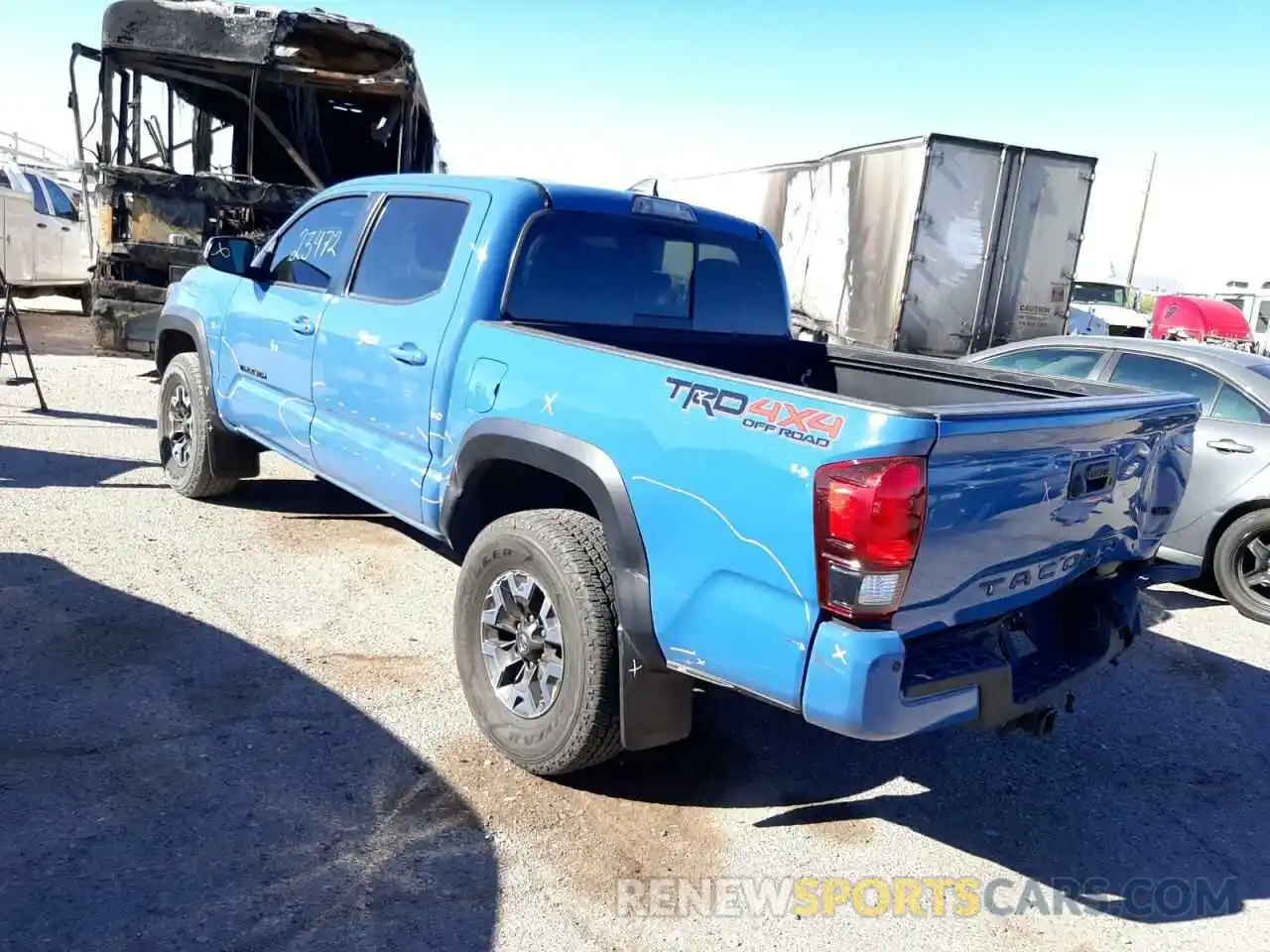 3 Photograph of a damaged car 3TMCZ5AN3KM262072 TOYOTA TACOMA 2019