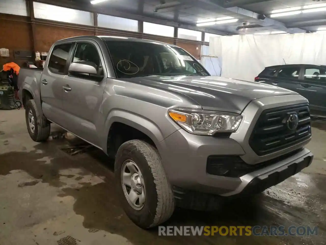 1 Photograph of a damaged car 3TMCZ5AN3KM263433 TOYOTA TACOMA 2019