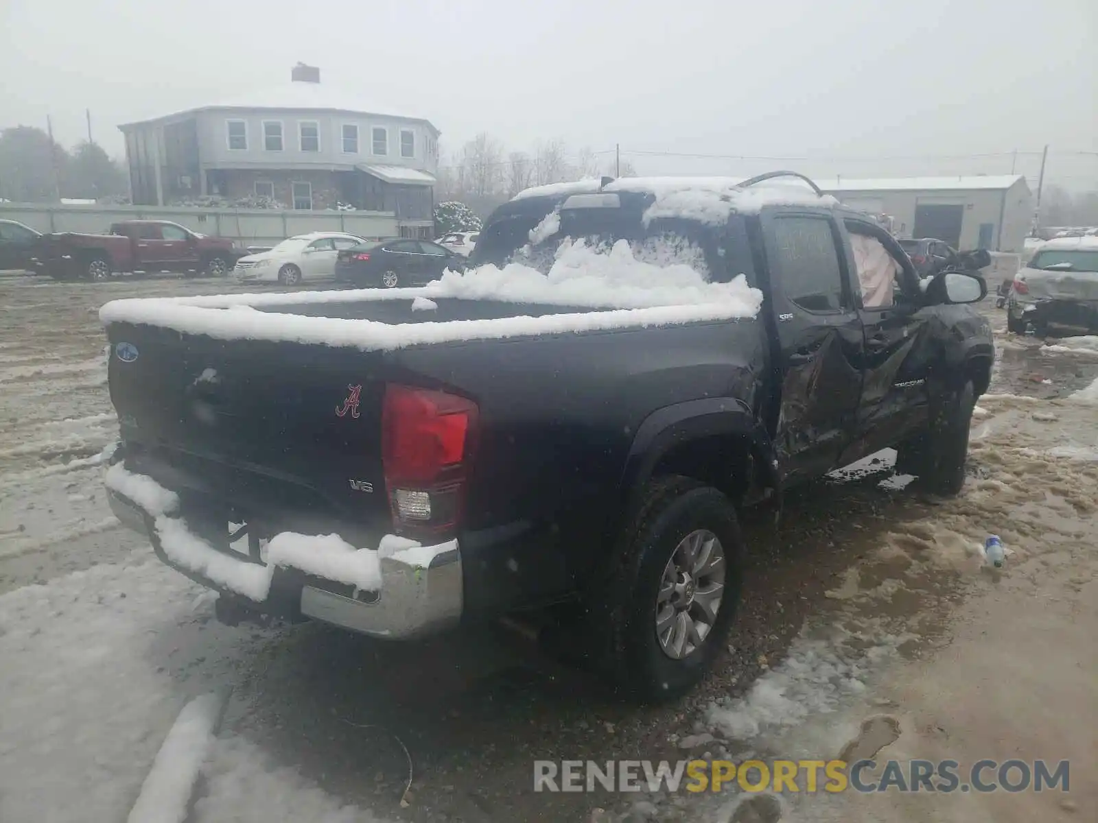 4 Photograph of a damaged car 3TMCZ5AN3KM264789 TOYOTA TACOMA 2019