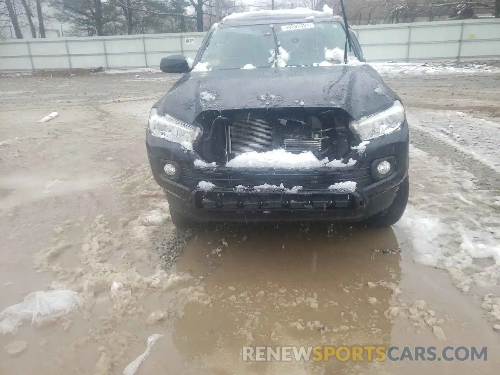 9 Photograph of a damaged car 3TMCZ5AN3KM264789 TOYOTA TACOMA 2019