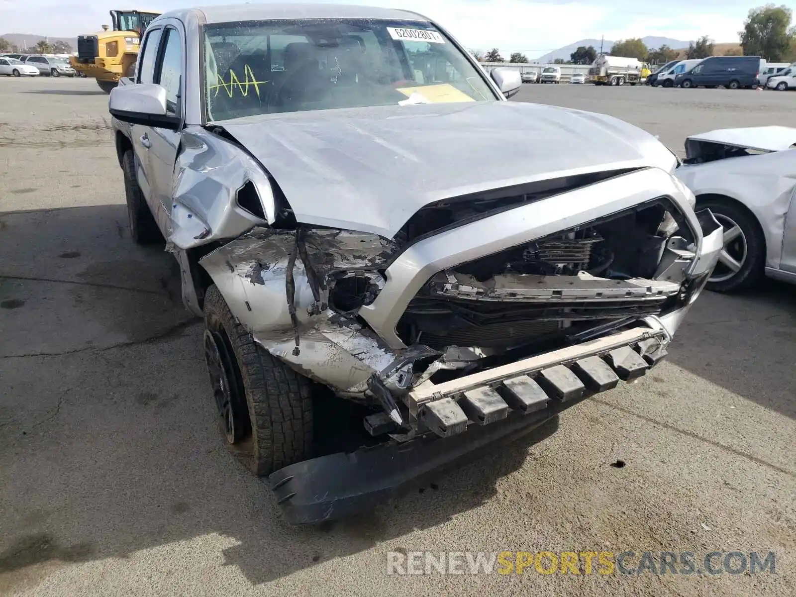 9 Photograph of a damaged car 3TMCZ5AN3KM269099 TOYOTA TACOMA 2019