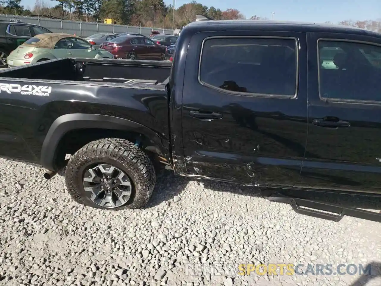 9 Photograph of a damaged car 3TMCZ5AN3KM271855 TOYOTA TACOMA 2019