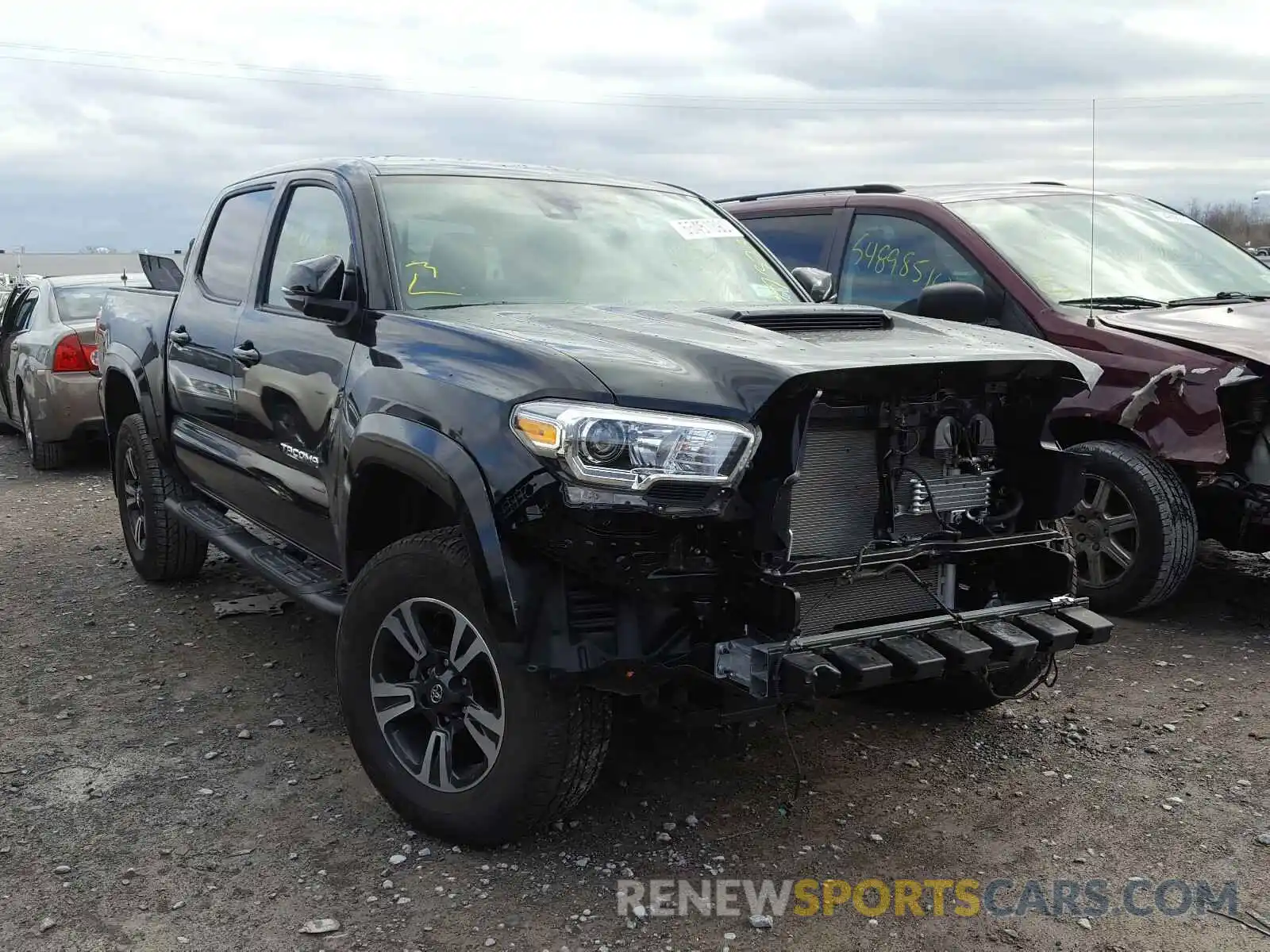 1 Photograph of a damaged car 3TMCZ5AN3KM272651 TOYOTA TACOMA 2019