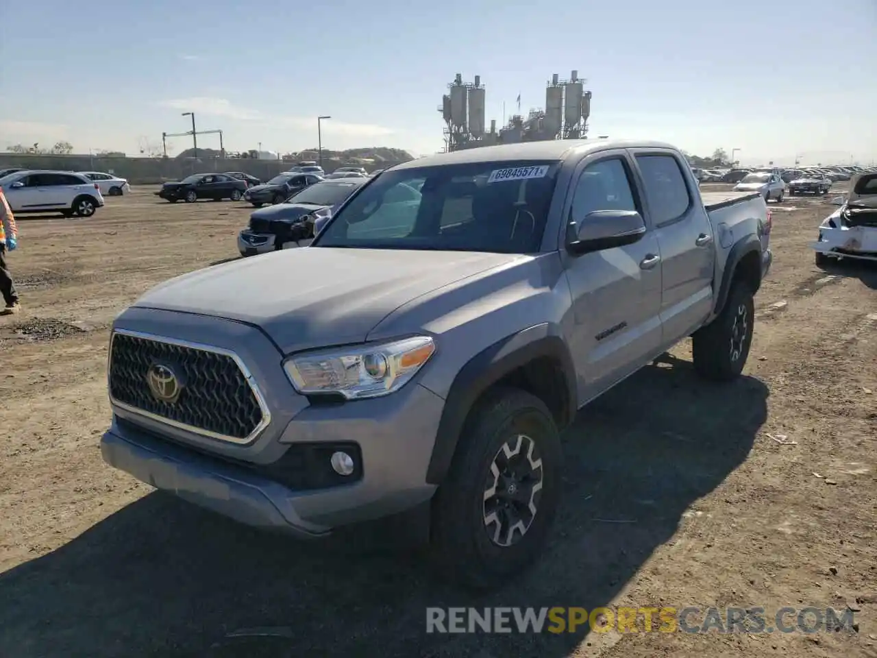 2 Photograph of a damaged car 3TMCZ5AN3KM273394 TOYOTA TACOMA 2019