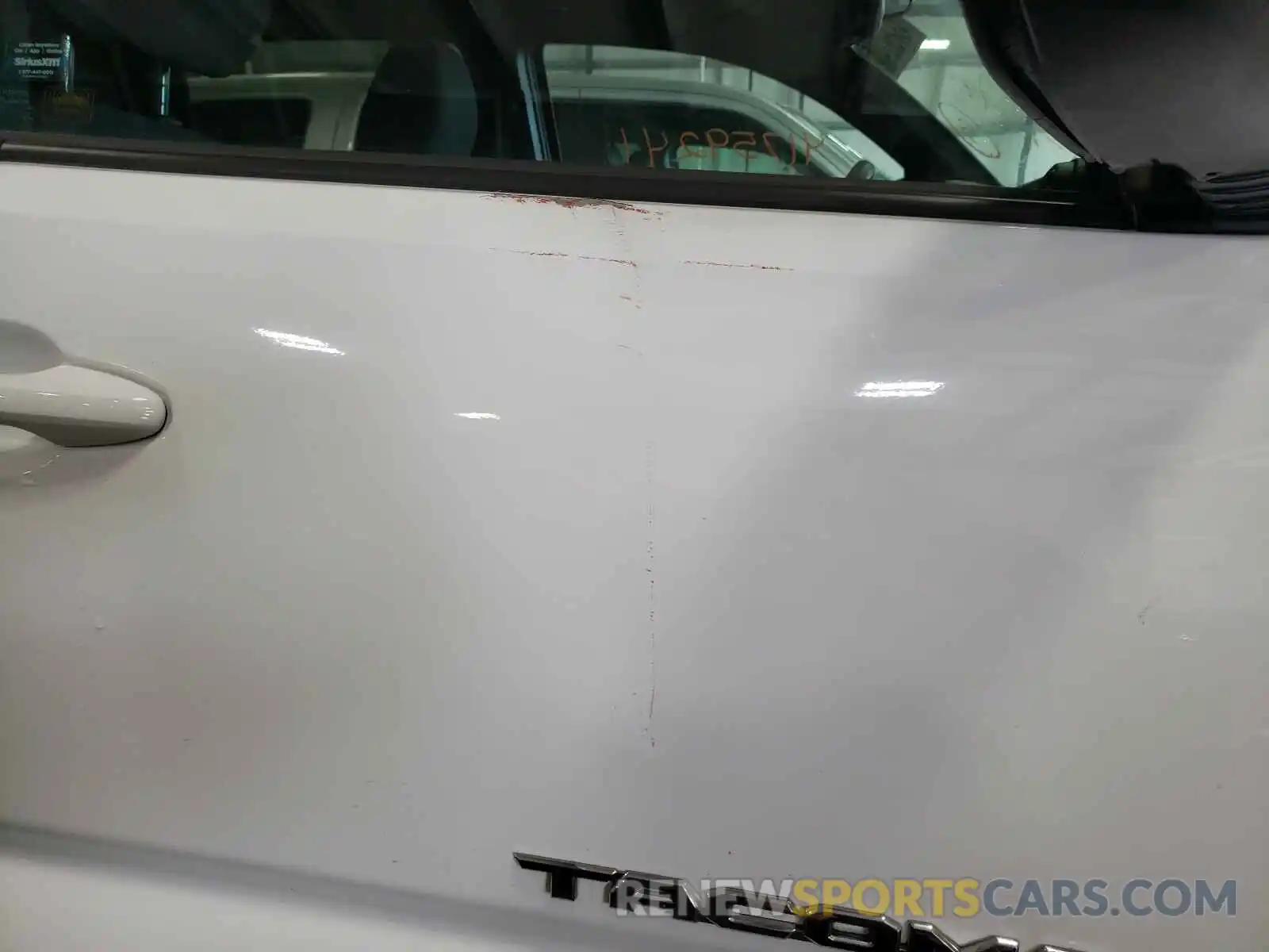 9 Photograph of a damaged car 3TMCZ5AN3KM276991 TOYOTA TACOMA 2019