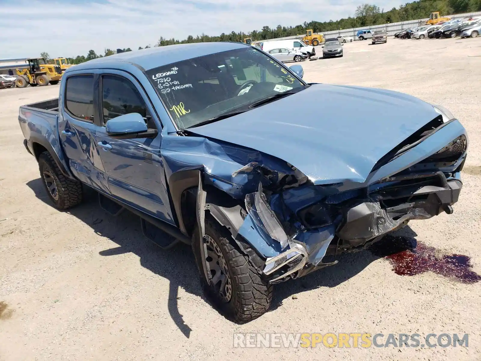 1 Photograph of a damaged car 3TMCZ5AN3KM280684 TOYOTA TACOMA 2019