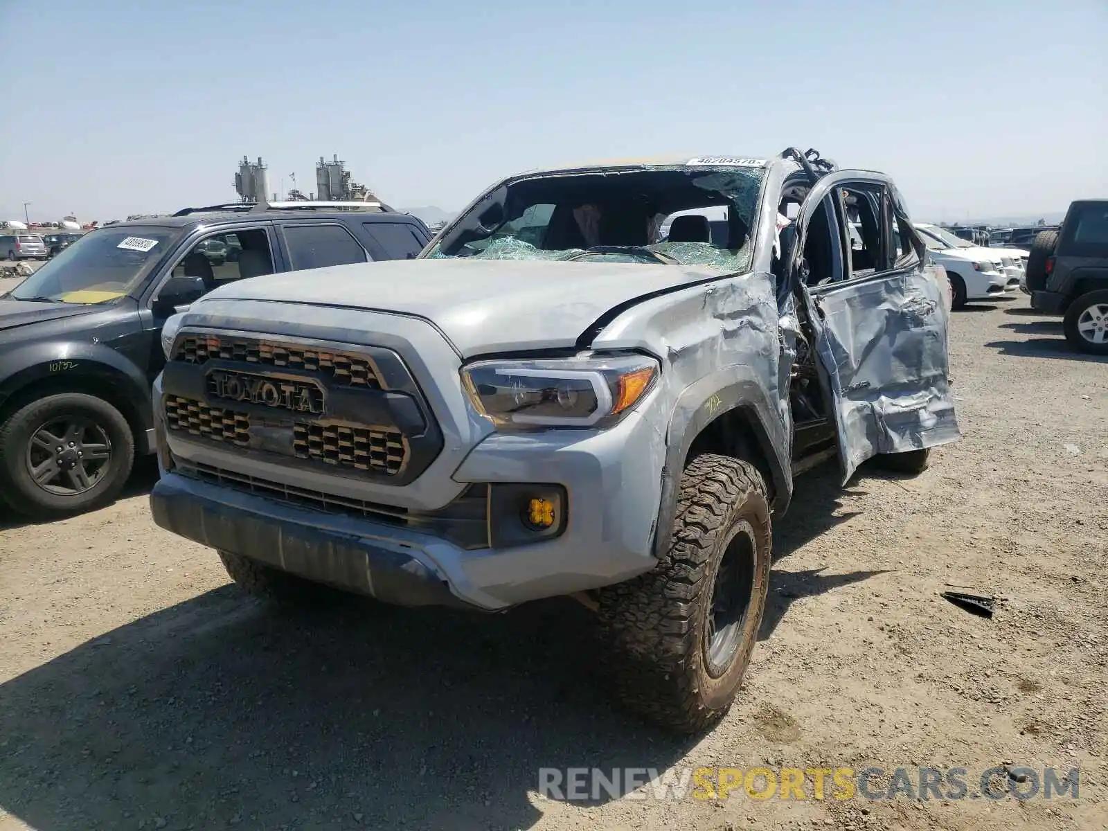 2 Photograph of a damaged car 3TMCZ5AN3KM282239 TOYOTA TACOMA 2019