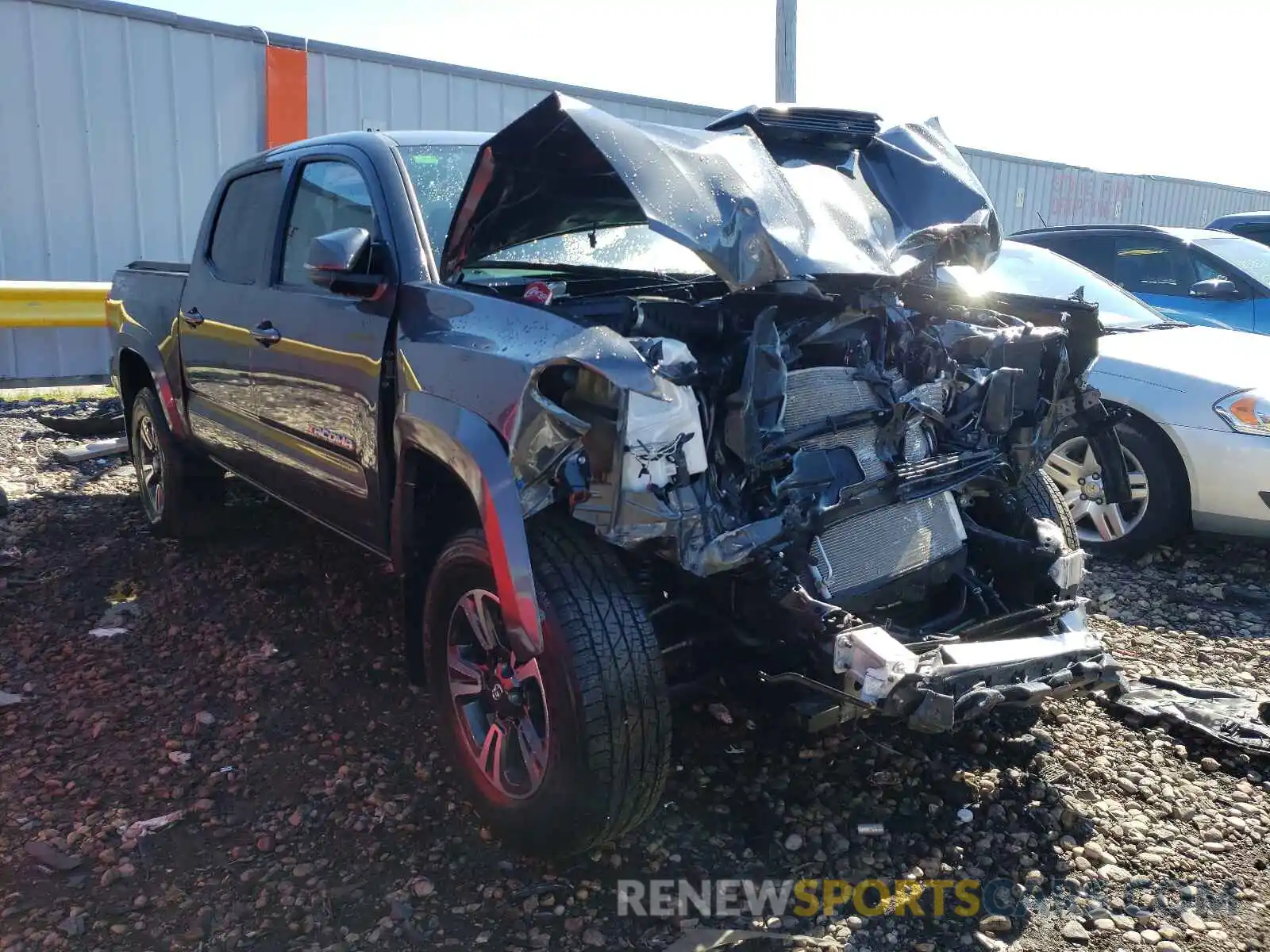 1 Photograph of a damaged car 3TMCZ5AN3KM283584 TOYOTA TACOMA 2019