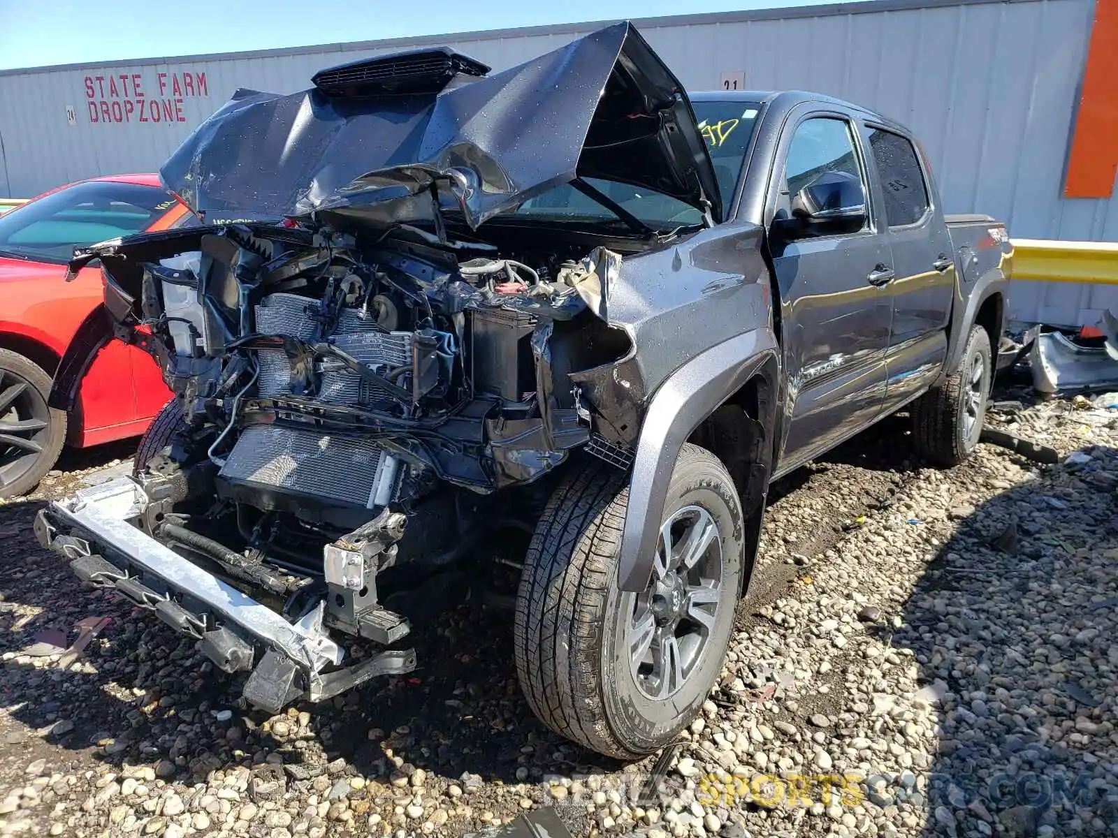 2 Photograph of a damaged car 3TMCZ5AN3KM283584 TOYOTA TACOMA 2019