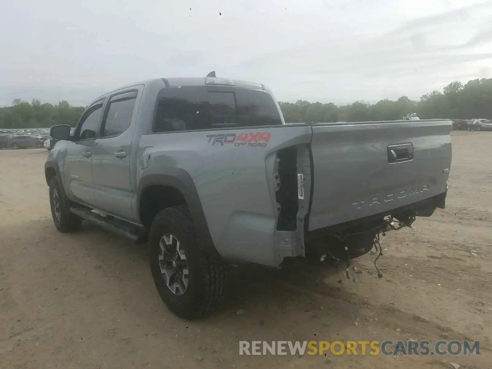 3 Photograph of a damaged car 3TMCZ5AN3KM285576 TOYOTA TACOMA 2019