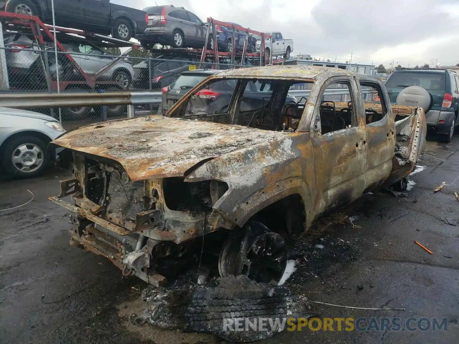 2 Photograph of a damaged car 3TMCZ5AN3KM285836 TOYOTA TACOMA 2019